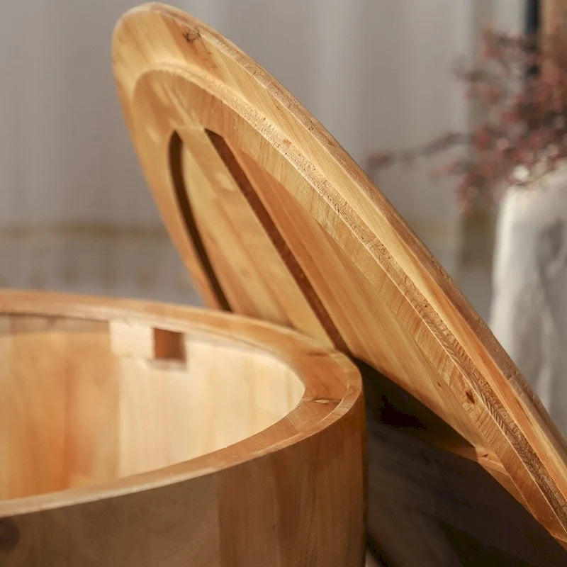 Table basse en bois en forme de tonneau style vintage
