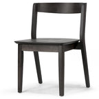 Chaise noire en bois massif avec dossier incurvé