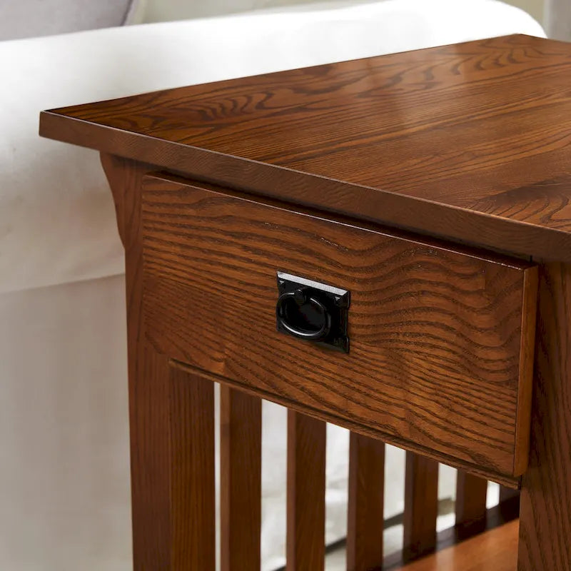Table d'appoint de style Mission avec tiroir