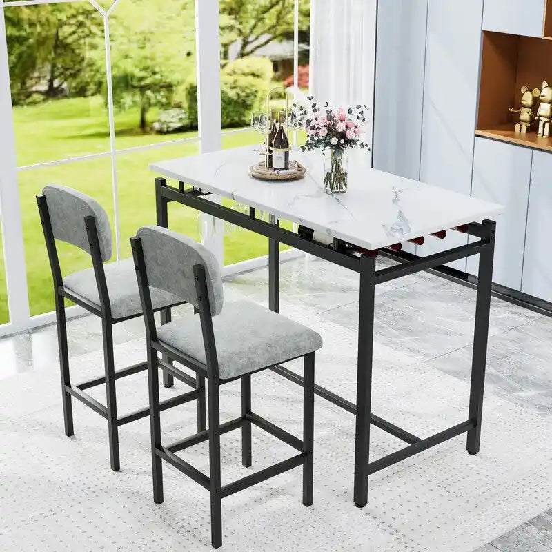 Table de salle à manger avec chaises rembourrées